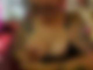 alesyahampton's Live Sex Cam Show