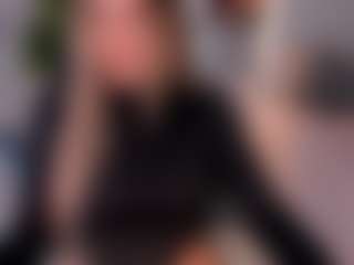 AmyWoods's Live Sex Cam Show