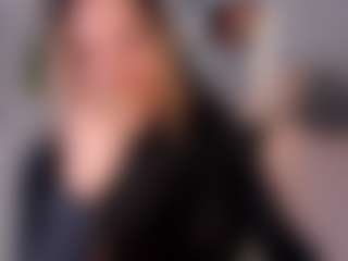 Live cam show with AmyWoods - College on Milf Play