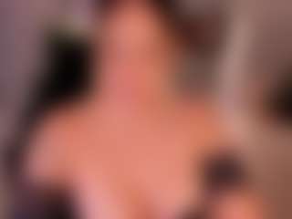AmyWoods's Live Sex Cam Show