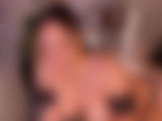 AmyWoods's Live Sex Cam Show
