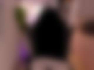AmyWoods's Live Sex Cam Show