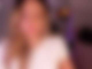Live cam show with AmyWoods - Big Tits on liverealitysex.com