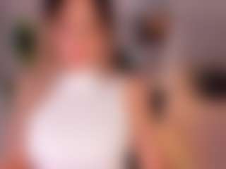 Live cam show with AmyWoods - Dirty Talk on liverealitysex.com