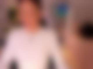 Live cam show with AmyWoods - Dirty Talk on UwU Esports