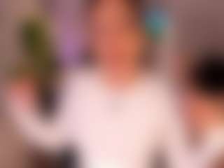 Live cam show with AmyWoods - Anal on Soda Cam