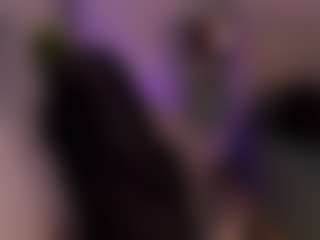 AmyWoods's Live Sex Cam Show