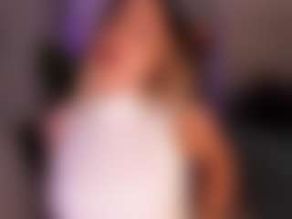 AmyWoods's Live Sex Cam Show