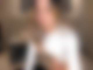 AmyWoods's Live Sex Cam Show