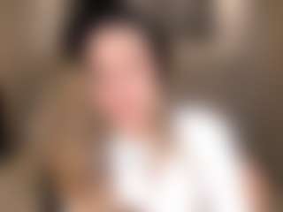 AmyWoods's Live Sex Cam Show