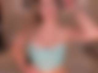 AmyWoods's Live Sex Cam Show