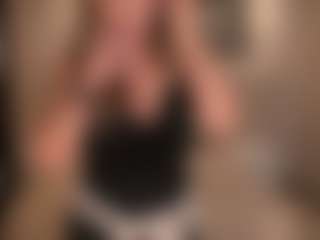 AmyWoods's Live Sex Cam Show