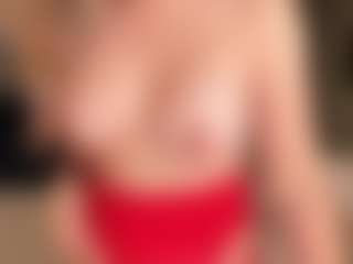 AmyWoods's Live Sex Cam Show