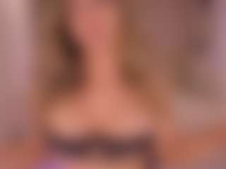 AmyWoods's Live Sex Cam Show