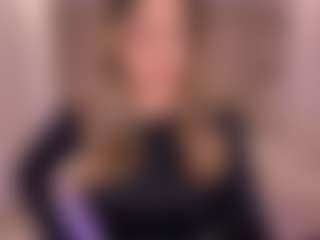 AmyWoods's Live Sex Cam Show