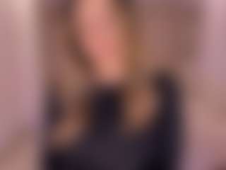 AmyWoods's Live Sex Cam Show