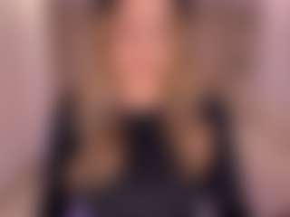 AmyWoods's Live Sex Cam Show