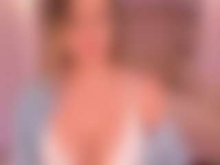 Live cam show with AmyWoods - Average on Soda Cam