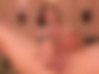 Live cam show with AmyWoods - College on Camsoda