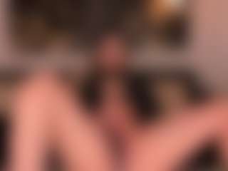 AmyWoods's Live Sex Cam Show