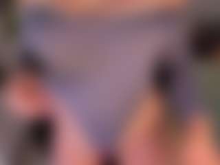 AmyWoods's Live Sex Cam Show