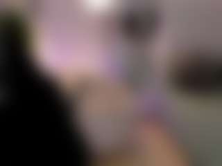 AmyWoods's Live Sex Cam Show