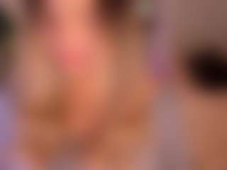 AmyWoods's Live Sex Cam Show