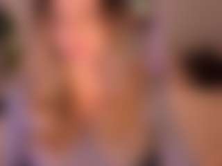 AmyWoods's Live Sex Cam Show