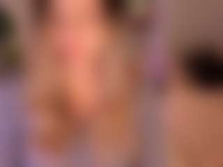 AmyWoods's Live Sex Cam Show