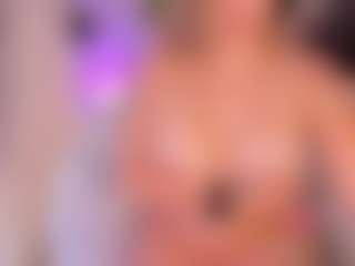 AmyWoods's Live Sex Cam Show