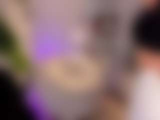 Live cam show with AmyWoods - College on Camsoda