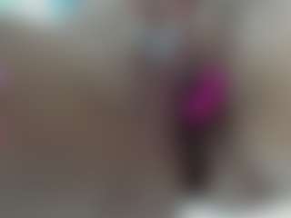 Live cam show with Lovelymichellex - MILF on crypto-cams