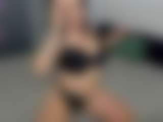 Lovelymichellex's Live Sex Cam Show