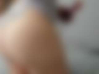 Lovelymichellex's Live Sex Cam Show