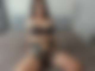 Lovelymichellex's Live Sex Cam Show