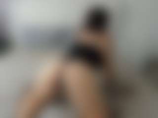 Lovelymichellex's Live Sex Cam Show