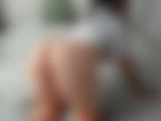 Lovelymichellex's Live Sex Cam Show