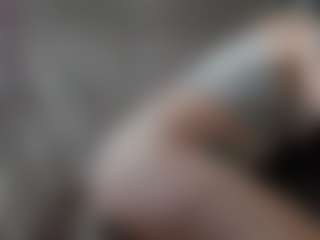 Live cam show with Lovelymichellex - Foot Fetish Curvy on Camiplay Live