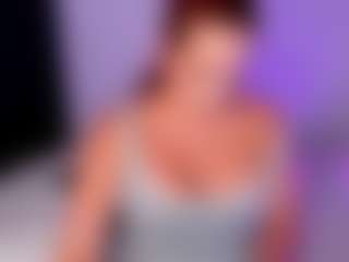 Live cam show with ShWinter - Horny on boobsie.com