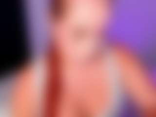 Live cam show with ShWinter - BBW on TeamSkeetLive