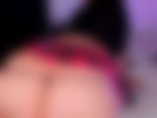 Live cam show with ShWinter - BBW on fuklive.com