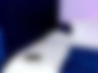 Live cam show with ShWinter - Curvy on Camming Site