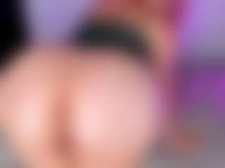 Live cam show with ShWinter - Dildo on Gym Cam Girls
