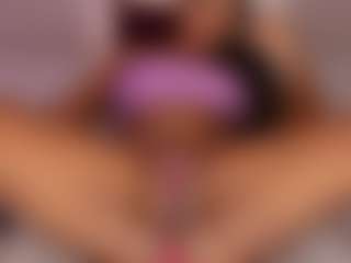Live cam show with isis_goddess - Fingering on Camsoda