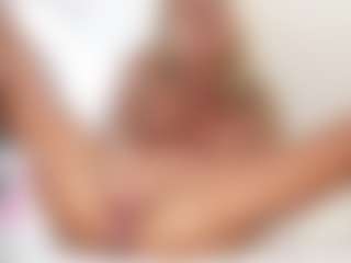 FitMilfBecca's Live Sex Cam Show