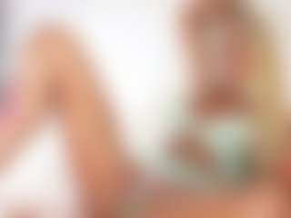 Live cam show with FitMilfBecca - Mature on Chatstar
