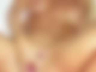 FitMilfBecca's Live Sex Cam Show