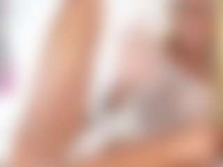 FitMilfBecca MILF webcam performer live streaming