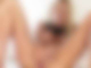 FitMilfBecca's Live Sex Cam Show