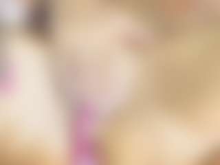 FitMilfBecca's Live Sex Cam Show
